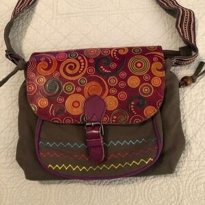 Macha Mt leather canvas crossbody saddlebag. Handcrafted in India.